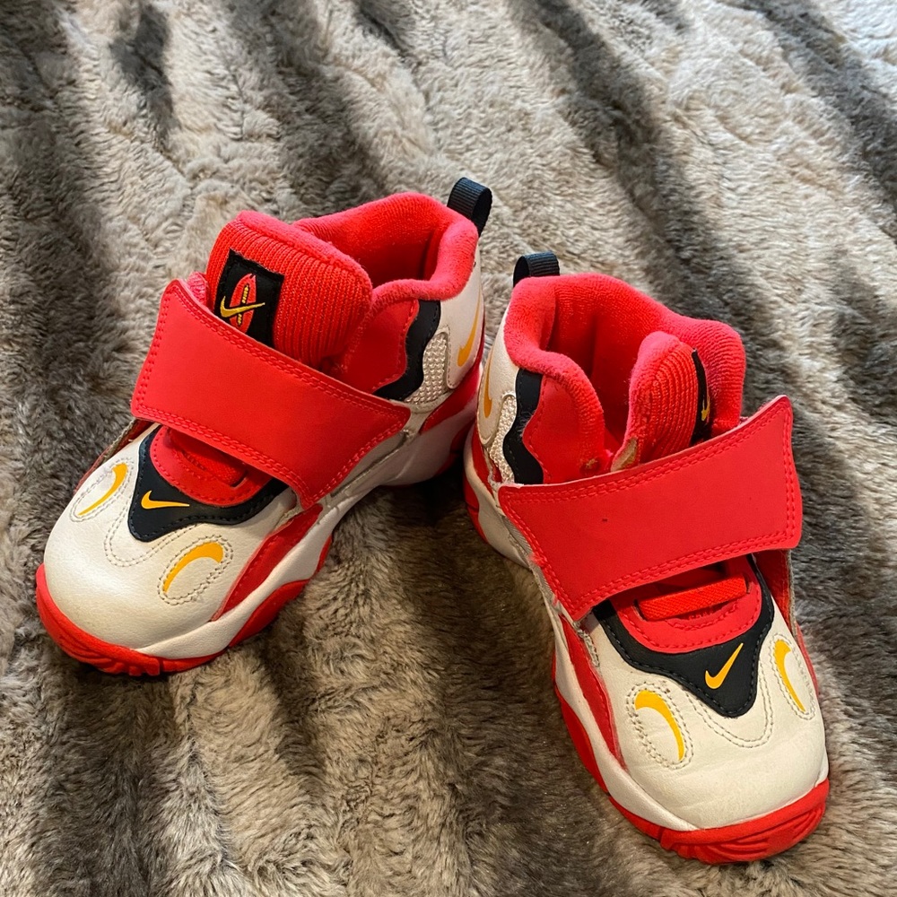 Kids shoe